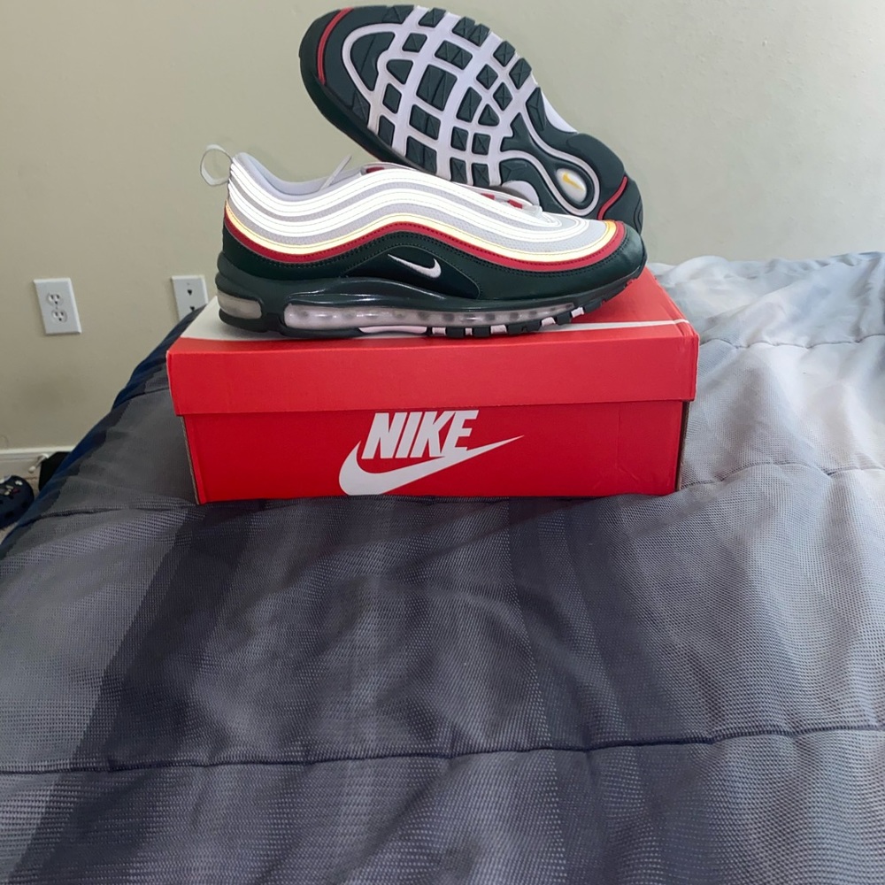 Nike AirMax 97